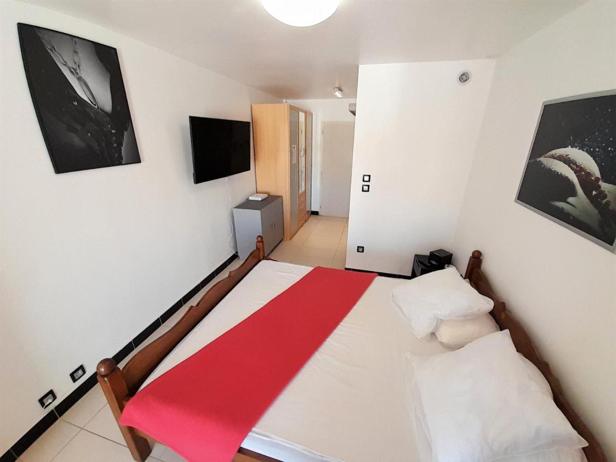Studio Village Naturiste Devil Or Eden Agde Exteriér fotografie